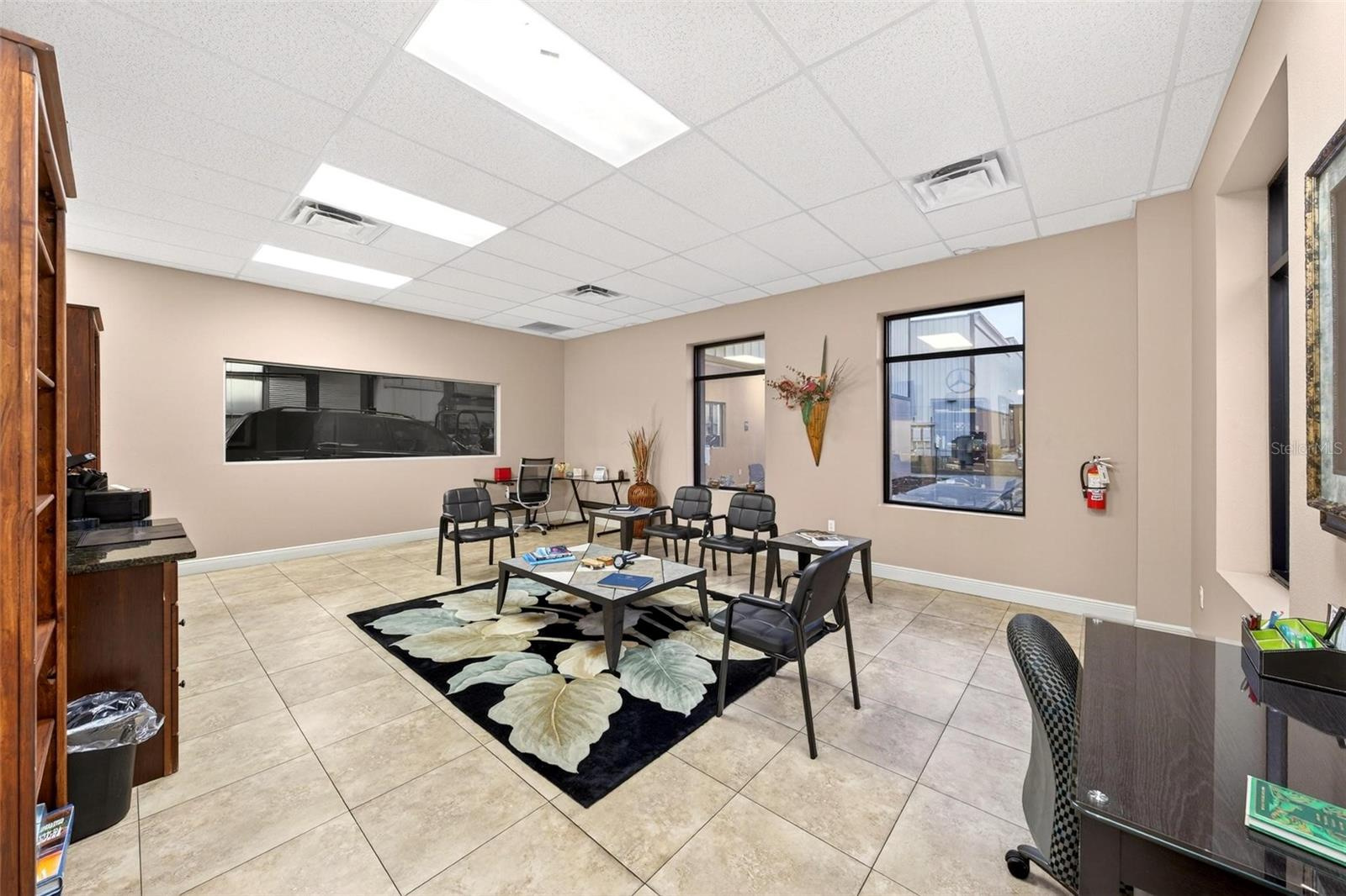 Warehouse For Sale in Oviedo, FL - 10,000 sq ft $3,000,000