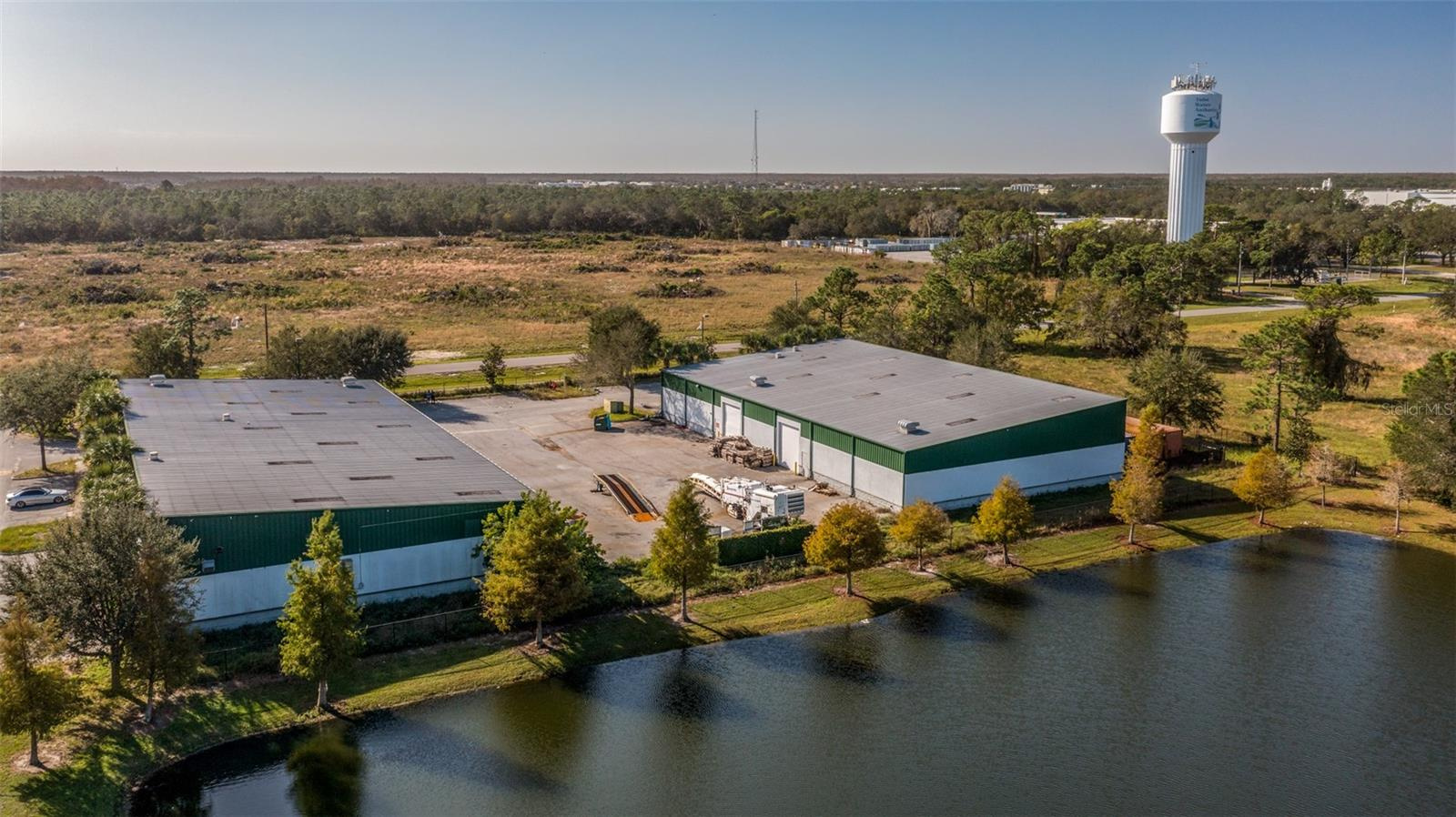 Warehouse For Sale in Kissimmee, FL - 25,000 sq ft $3,950,000