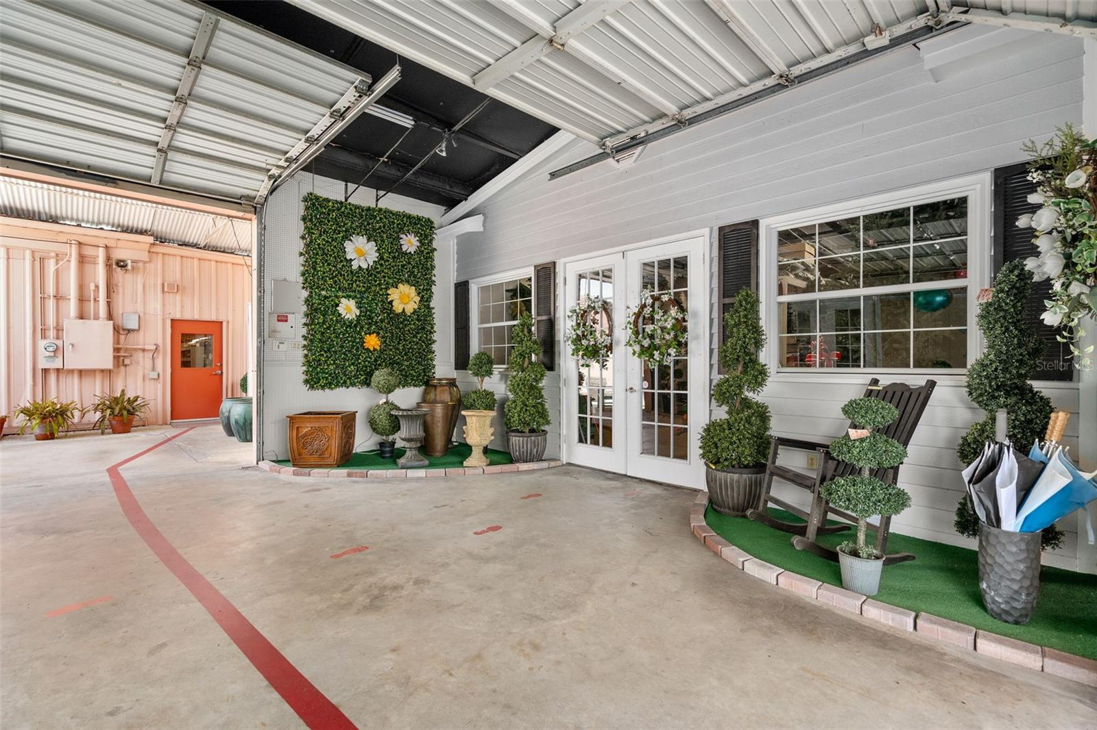 3 Industrial Warehouse Buildings For Sale in Orlando, FL $7,995,000