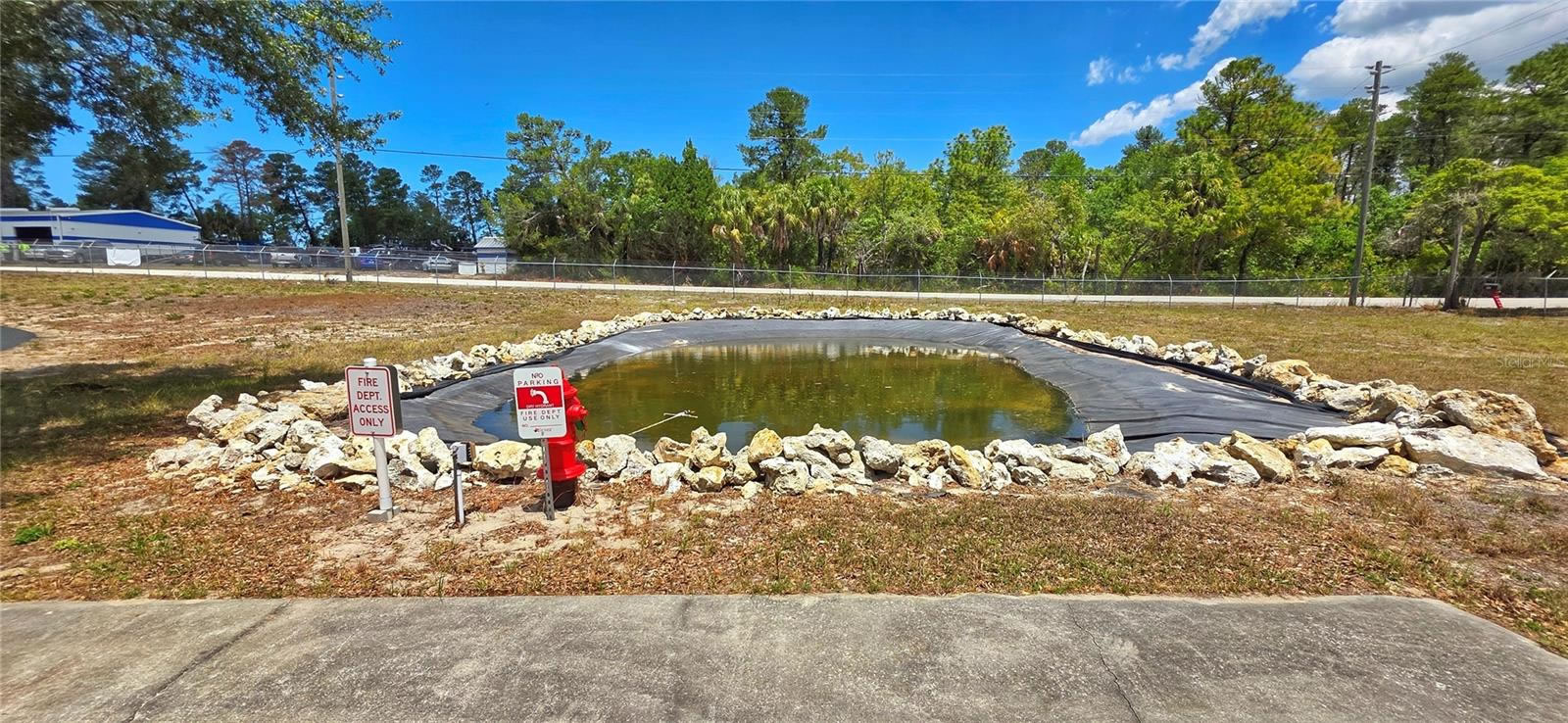 Warehouse For Sale In Hudson, FL - 4 acres of land / 13,500 sq ft building - $1,950,000