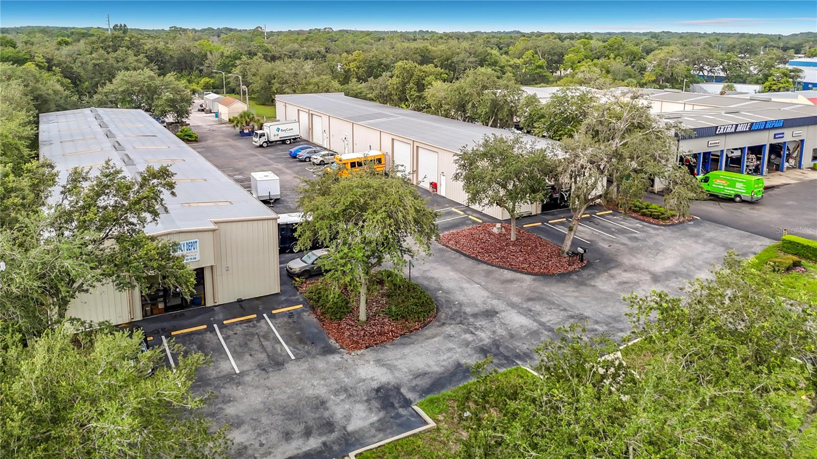 Multi Tenant Industrial Warehouse For Sale in New Port Richey, FL - 16k Sq Ft