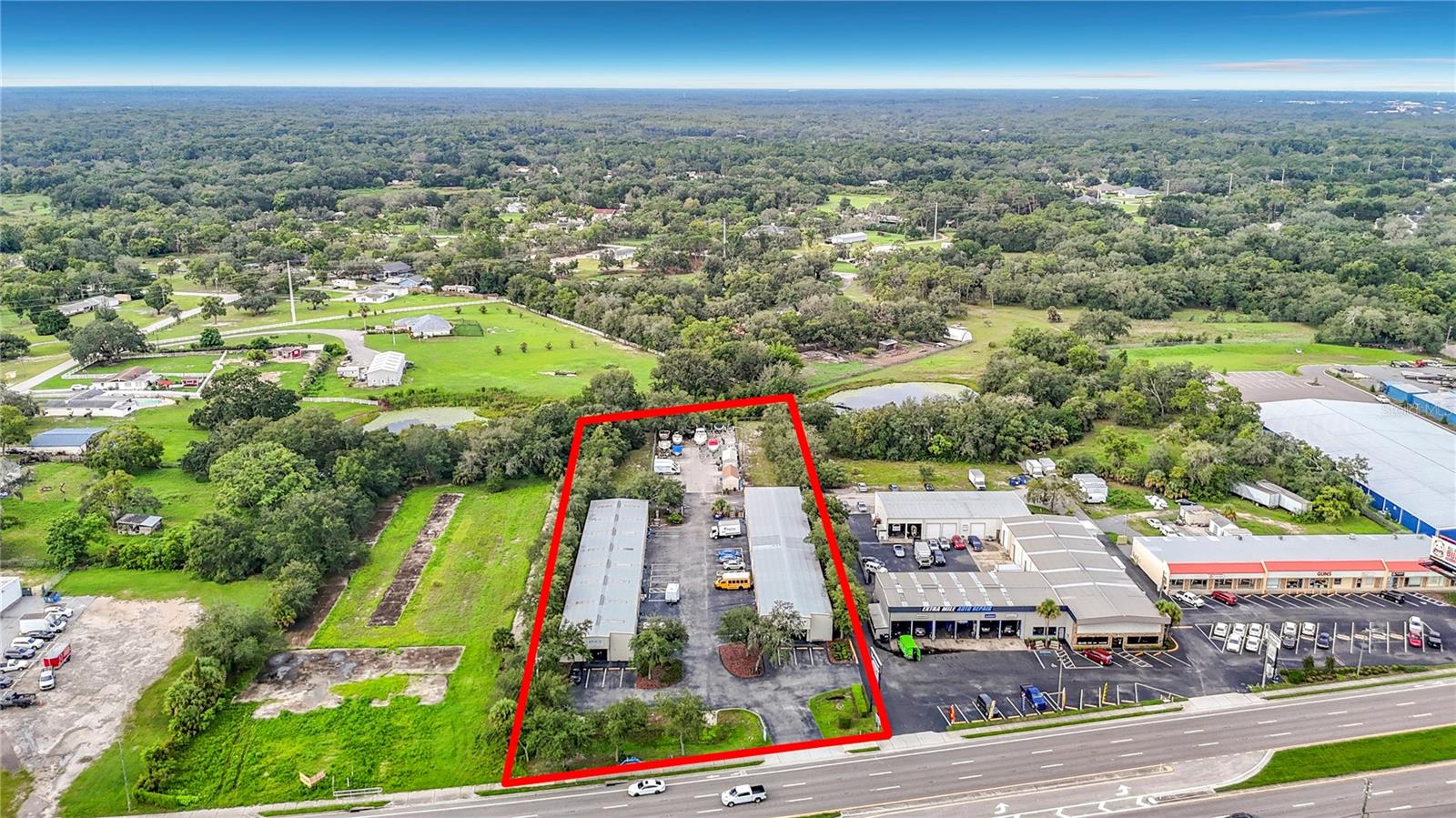 Multi Tenant Industrial Warehouse For Sale in New Port Richey, FL - 16k Sq Ft - $2,699,999