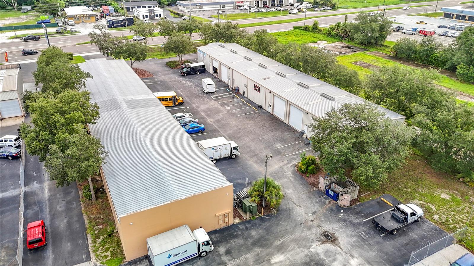 Multi Tenant Industrial Warehouse For Sale in New Port Richey, FL - 16k Sq Ft - $2,699,999