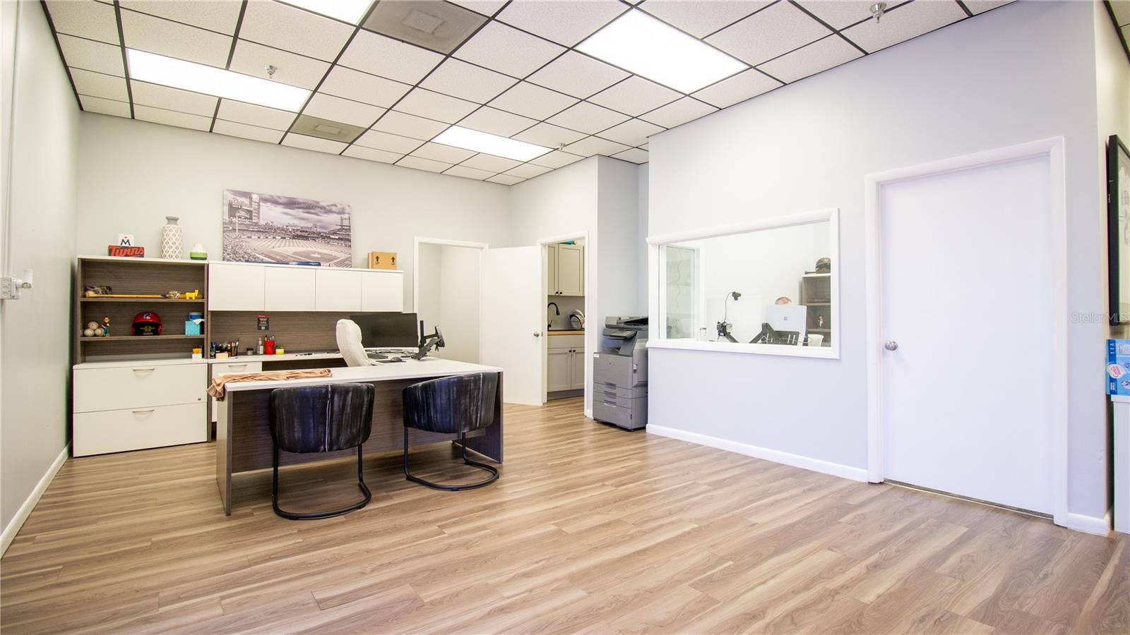4 Unit Fully Leased Warehouses For Sale in Clearwater, Florida - 20k Sq Ft - $3,175,000