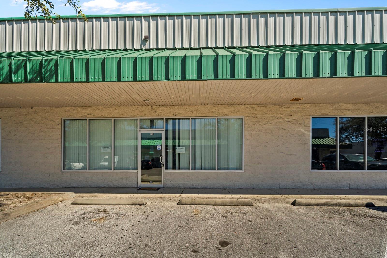 Commercial unit set up as a church For Sale in Orlando, Florida - $599,000