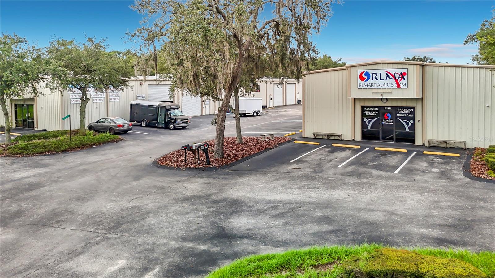 New Port Richey 16,000 Sq Ft Multi-Tenant Industrial Warehouses $1,999,900
