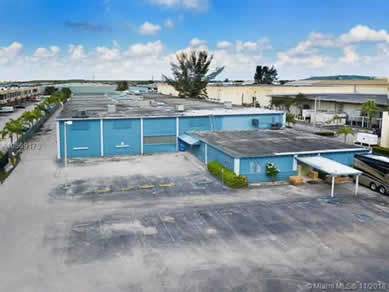 Florida Warehouses For Sale - Let us help you buy or sell your next Warehouse