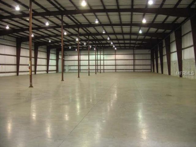 Large Warehouse For Sale in Sarasota - 23,000 sq ft $2,100,000